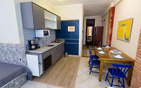 Solar do Carmo Suites&Apartments